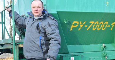 В ОАО «Быховрайагропромтехснаб» одним из первых в поле выехал Вячеслав Кадушкин В ОАО «Быховрайагропромтехснаб» одним из первых в поле выехал Вячеслав Кадушкин