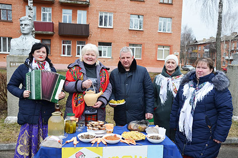 В Быхове состоялся праздник «Широкая Масленица пришла!» (фотоотчет)