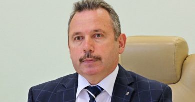 13 мая «прямую телефонную линию» будет проводить Виктор Ананич 13 мая «прямую телефонную линию» будет проводить Виктор Ананич