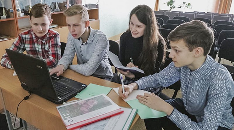 В гимназии Быхова выпускают ученическую газету, о которой знает Глава государства
