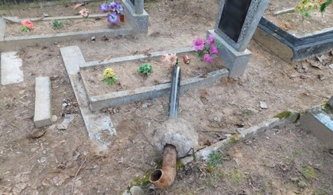 На кладбище в Быхове украдены ограды