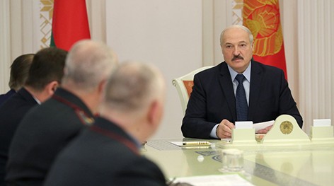 Лукашенко требует взвешенного подхода при амнистии осужденных за наркопреступления