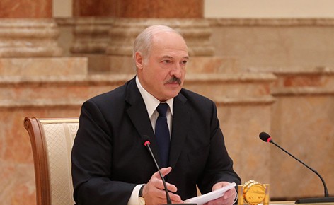Лукашенко рассказал о “малых и больших каруселях” при сборе подписей за выдвижение кандидатов