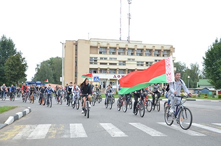 Массовый патриотический велопробег прошел в Быхове