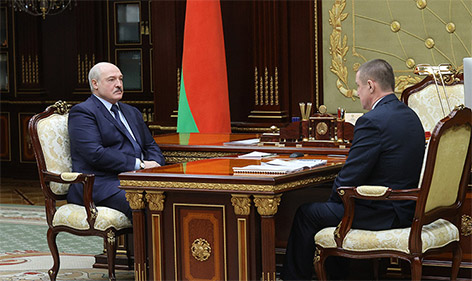 Лукашенко принял с докладом губернатора Могилевской области