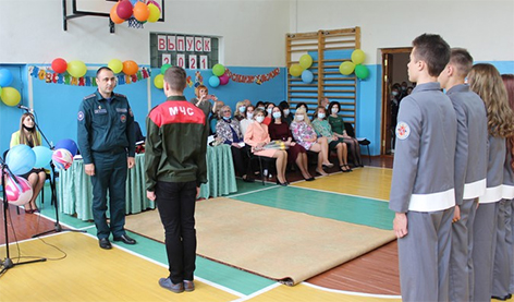 Руководство Быховского РОЧС приняло участие в торжественных линейках