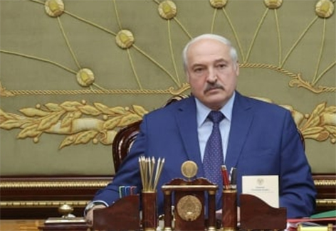 Лукашенко требует обеспечить нормальное функционирование транспортной отрасли, несмотря на санкции