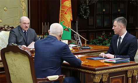 Лукашенко о жилье с господдержкой: абсолютный приоритет – многодетные семьи и люди в погонах