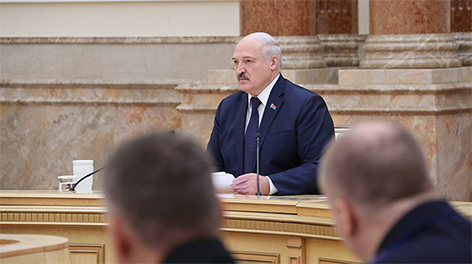 Лукашенко: ситуация с незаконным оборотом наркотиков настораживает