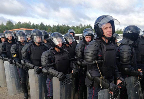 В Могилеве прошел учебный сбор с сотрудниками групп задержания подразделений охраны области