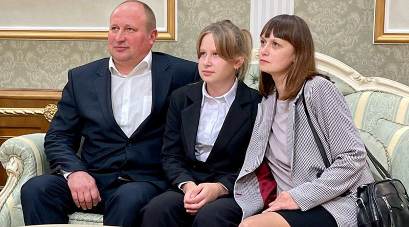 Семья Степановых из Быховского района побывала в гостях у Президента