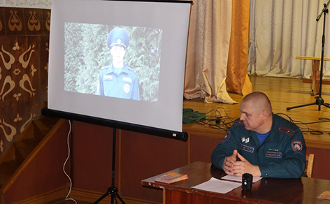 В деревне Красная Беларусь прошел сельский сход