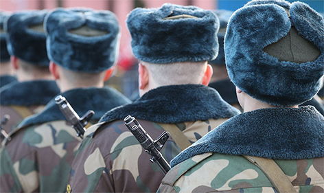 В Беларуси могут ввести SMS-повестки в военкомат и на военную службу