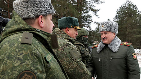 Лукашенко посетил Обуз-Лесновский полигон под Барановичами