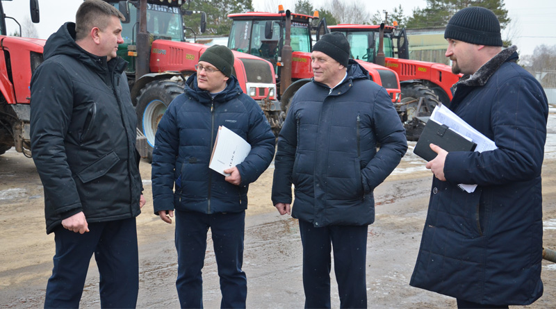На базе ОАО «Обидовичи» прошло выездное заседание райисполкома, касающееся деятельности сельскохозяйственных организаций