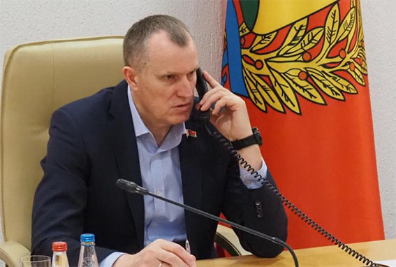 Председатель Могилевского облисполкома провел прямую телефонную линию