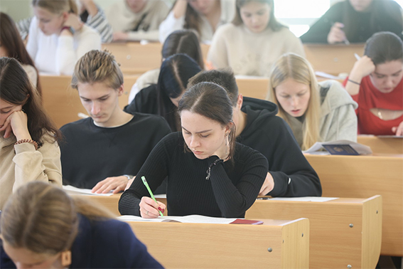 Стоимость прохождения репетиционного тестирования выросла в Беларуси