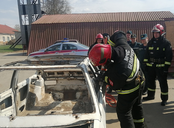 В Быховском РОЧС проведены практические обучающие занятия