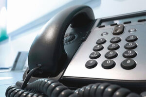 18 мая прямую телефонную линию проведет заместитель председателя райисполкома Виктор Пугач