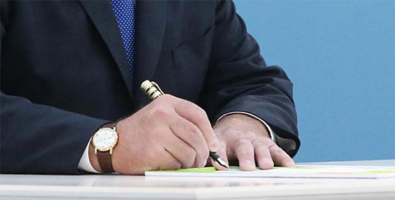 Лукашенко подписал указ о принятии мер в области ценообразования