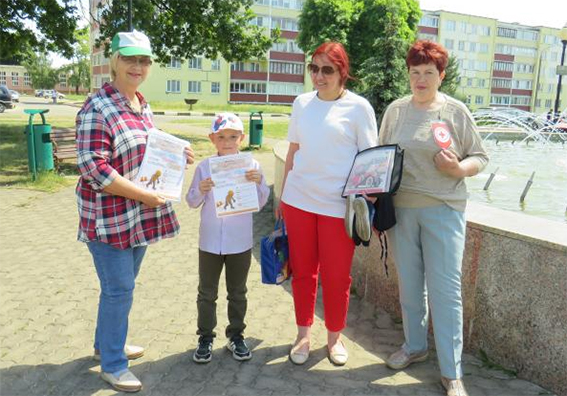 В Быхове прошла антитабачная акция “Хочешь жить – бросай курить!”