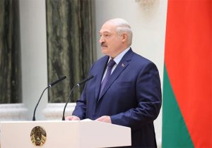 лукашенко выпускникам