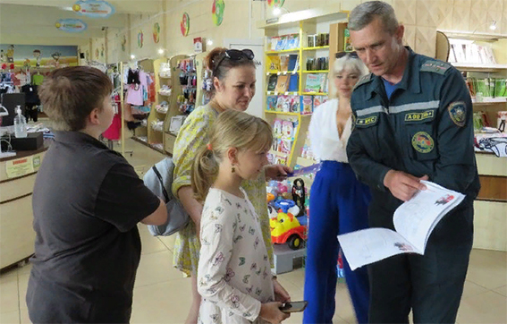 На Быховщине продолжается акция “В центре внимания дети”