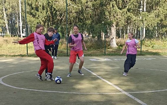 В Быхове состоялась спартакиада по мини-футболу среди девушек сельских учреждений общего среднего образования