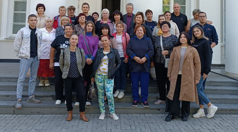 Быховсий райком профсоюза работников АПК организовал экскурсию в агрогородок Жиличи
