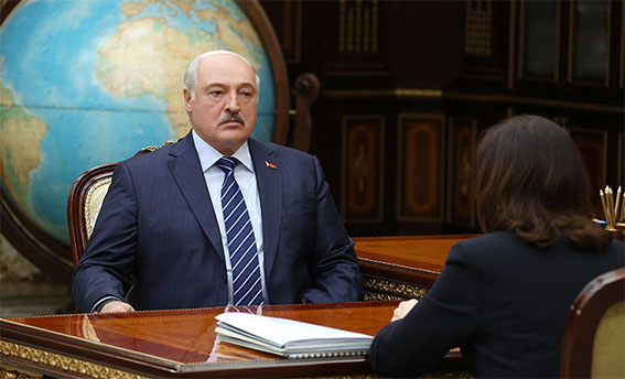 Законотворчество, работа с населением и выборы. Лукашенко провел встречу с главой Совета Республики