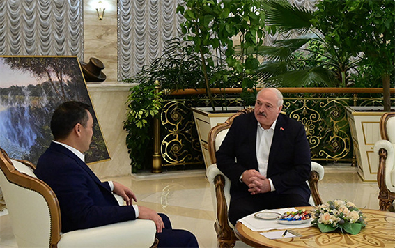 Лукашенко провел встречу с Президентом Кыргызстана Садыром Жапаровым
