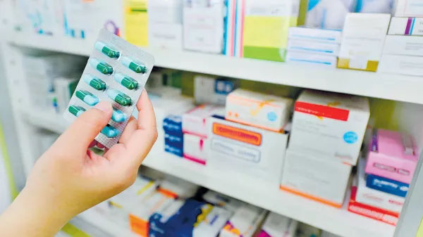 Минздрав призывает к увеличению доли отечественных лекарств в негосударственных аптеках до 40%