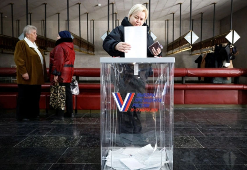 Голосование на выборах президента начинается в России