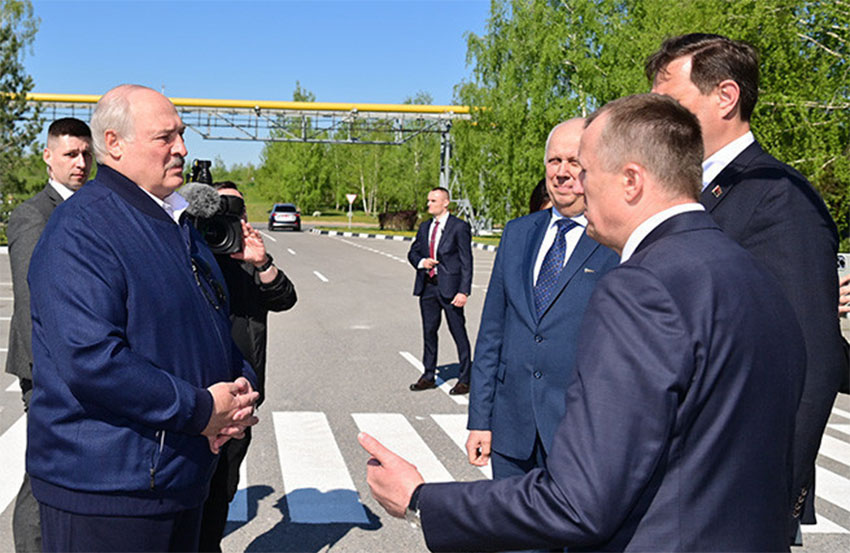 Лукашенко посещает Костюковичский район