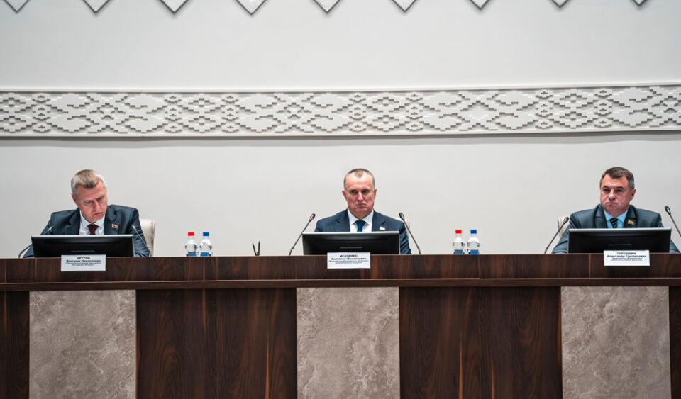 Итоги социально-экономического развития Могилевской области за I квартал 2025 года обсудили на заседании облисполкома