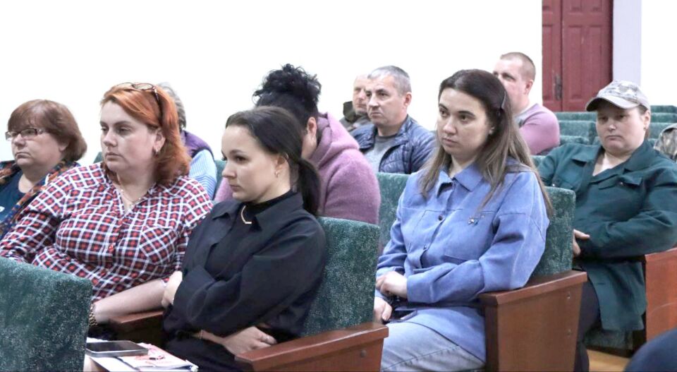 Сергей Сыранков встретился с коллективом ОАО «Торфопредприятие Днепровское», работниками образования и культуры и местными жителями деревни Годылёво