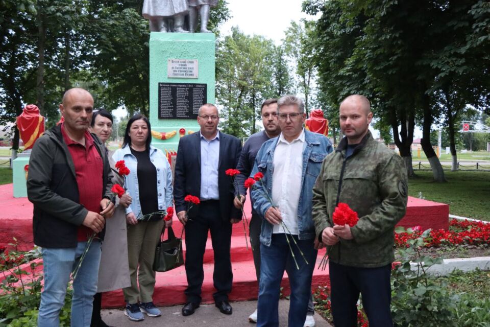 Быховчане присоединились к Всебелорусской минуте молчания. Фото+видео