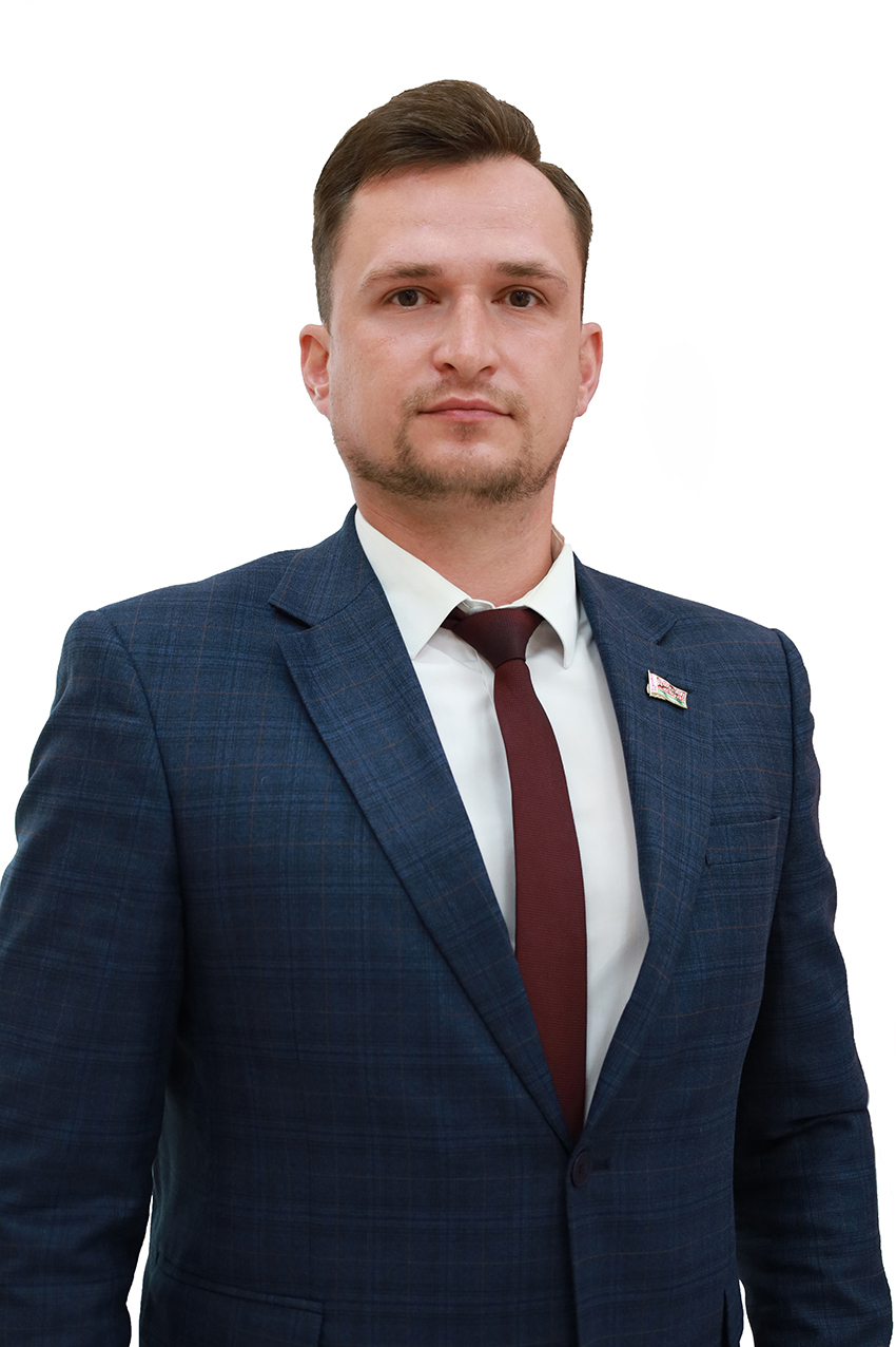 Саксонов
