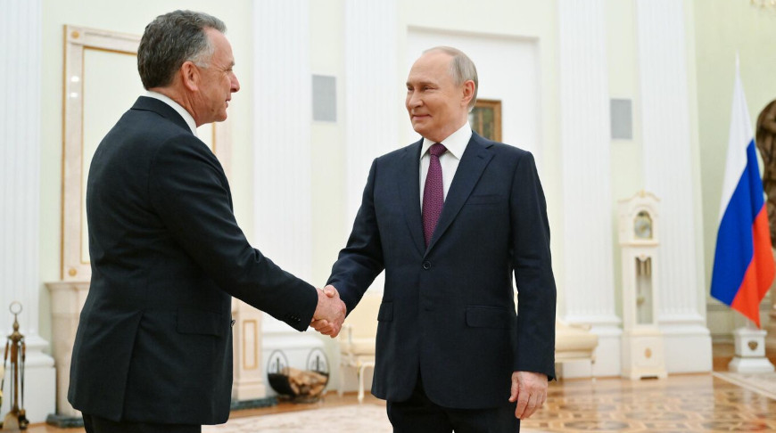 Путин и Уиткофф проводят встречу в Кремле