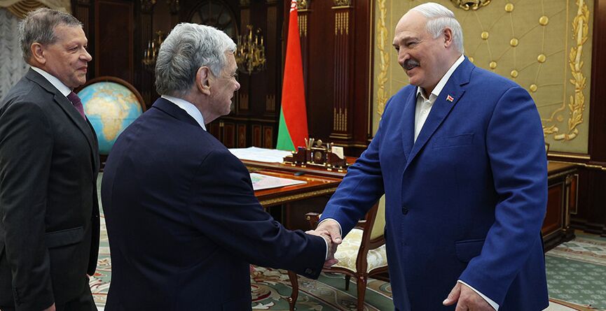 Лукашенко провел встречу с представителем Президента США Джоном Коулом