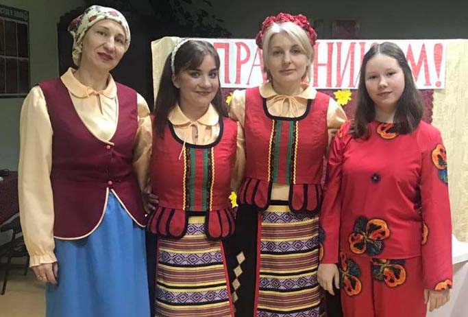 В филиале Мокрянского сельского дома культуры прошел праздник урожая «Яблочный фэст»