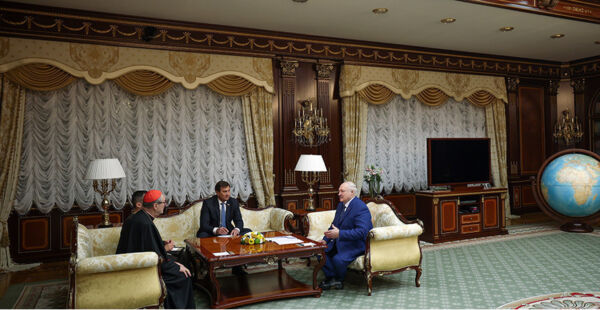 Лукашенко и спецпосланник Папы Римского Гуджеротти подтвердили важность диалога для взаимопонимания в мире 