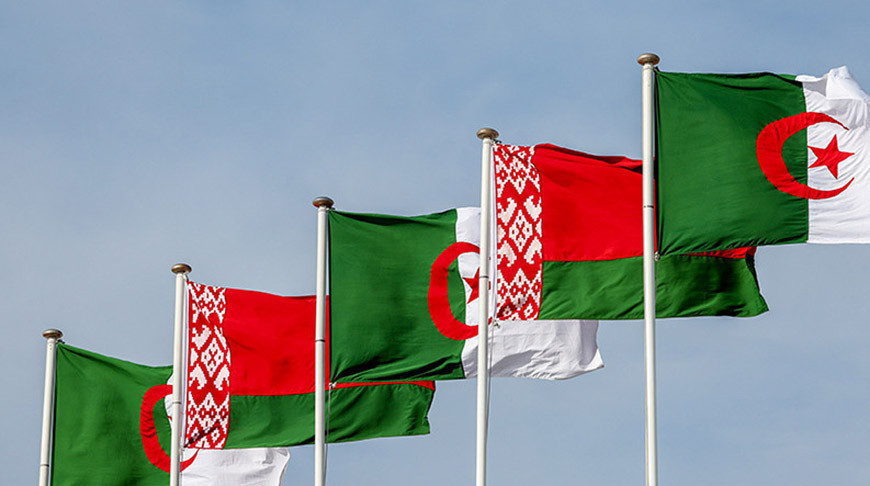 Встреча Лукашенко с Президентом Алжира Теббуном проходит во дворце «Эль-Мурадия»