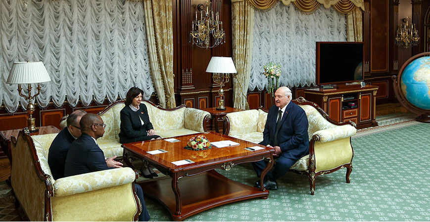 Лукашенко заявил о готовности Беларуси помогать Кении в становлении новых направлений в сельском хозяйстве 