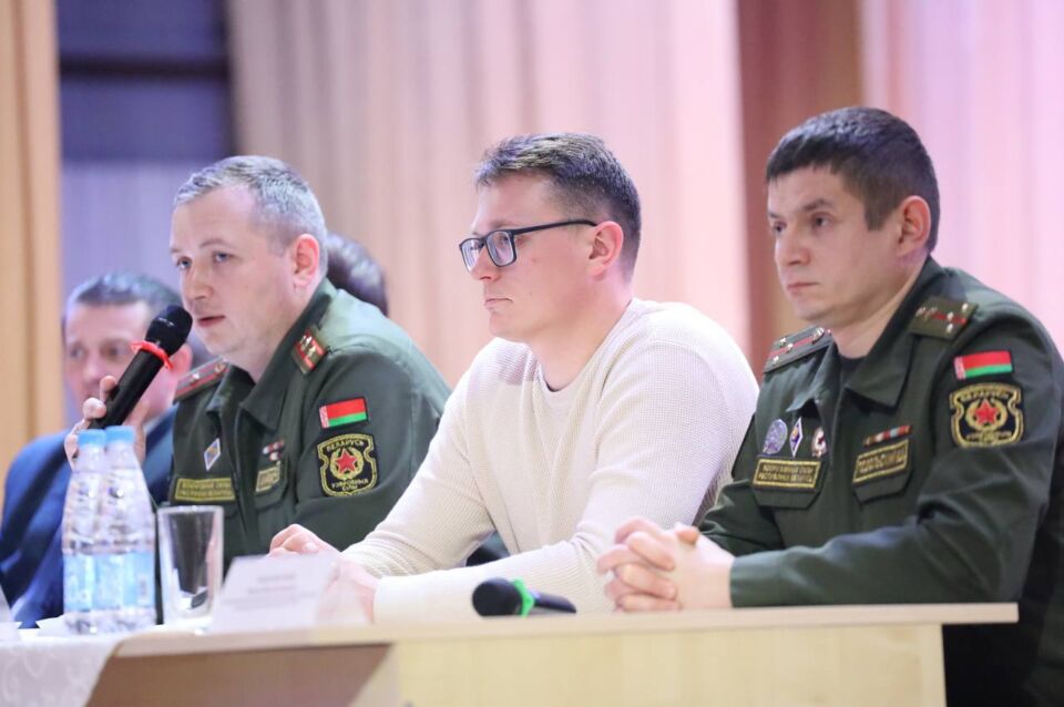 В Быхове прошла молодежная диалоговая площадка