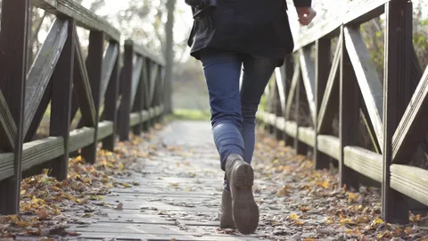 Невролог рассказал, как ходьба помогает укрепить сердце