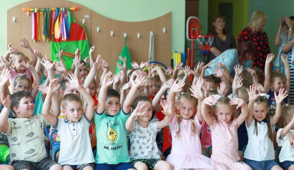 Детский сад №1 города Быхова после масштабного капитального ремонт зазвучал детскими голосами. Фото+Видео